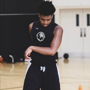 Meet your Posher, Justin